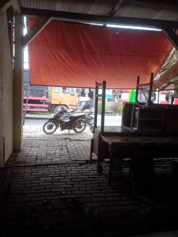 dijual rumah strategis di ds banjarsari cerme gresik