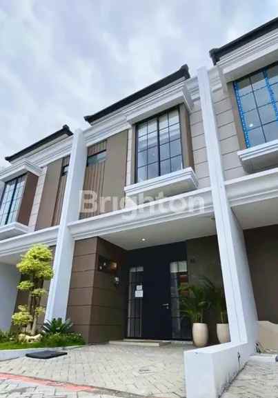 dijual rumah sukolilo