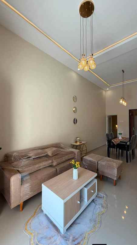 dijual rumah sukun