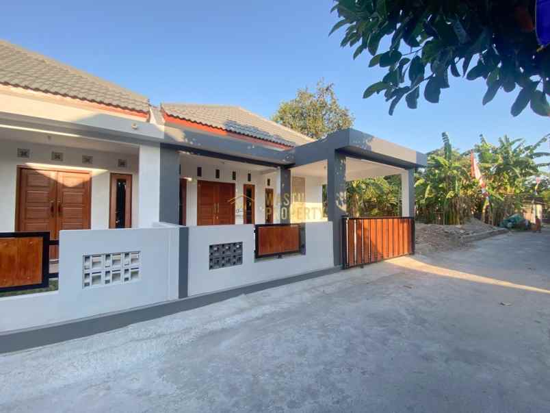 dijual rumah sumberharjo prambanan