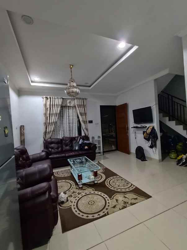 dijual rumah surya permata indah rawalumbu