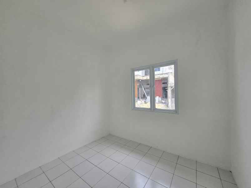 dijual rumah talaga bestari