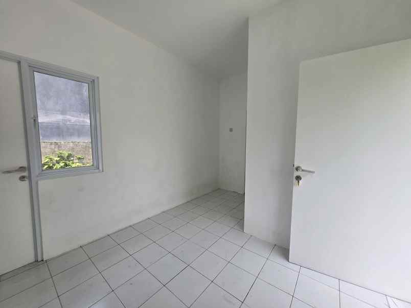 dijual rumah talaga bestari