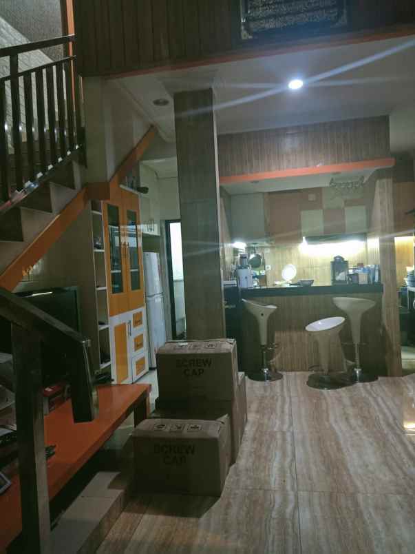 dijual rumah taman cibaduyut indah