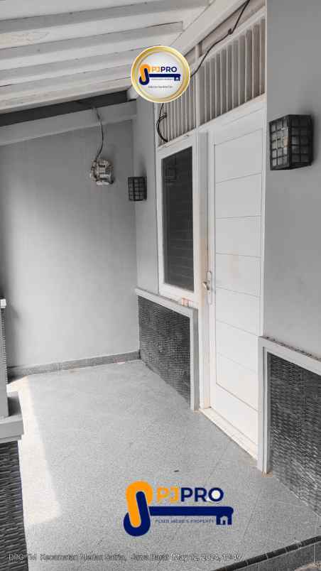 dijual rumah taman harapan baru