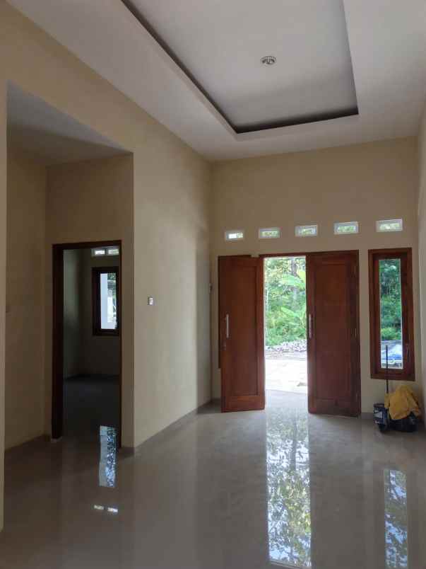 dijual rumah telumpak kedungmundu
