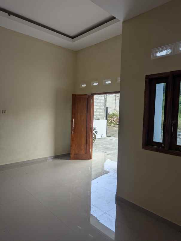 dijual rumah telumpak kedungmundu