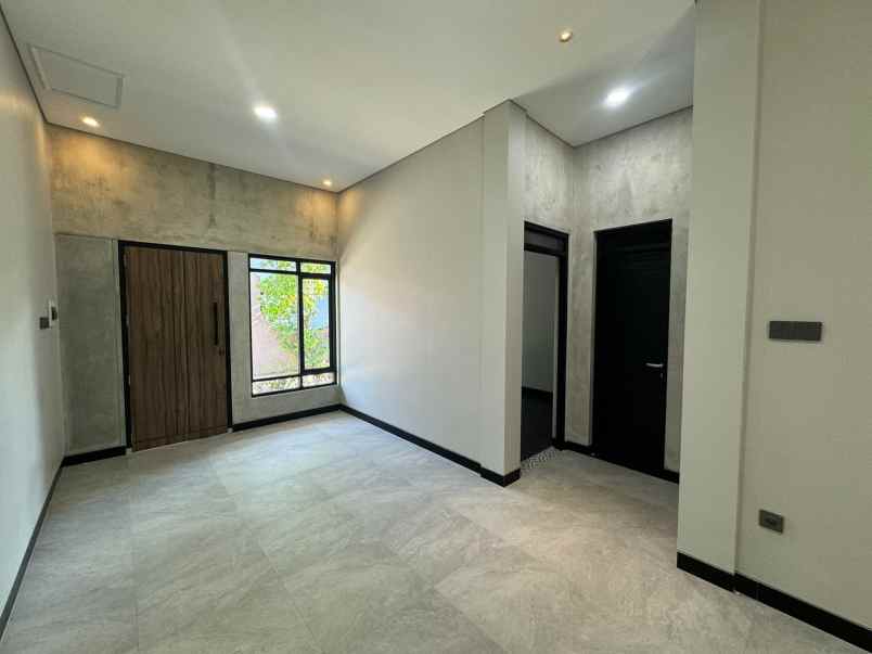 dijual rumah tirtomartani kalasan