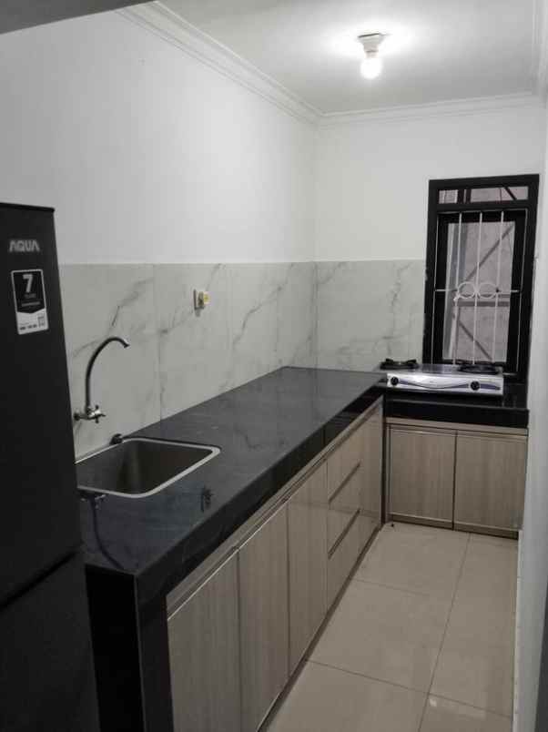 dijual rumah turangga