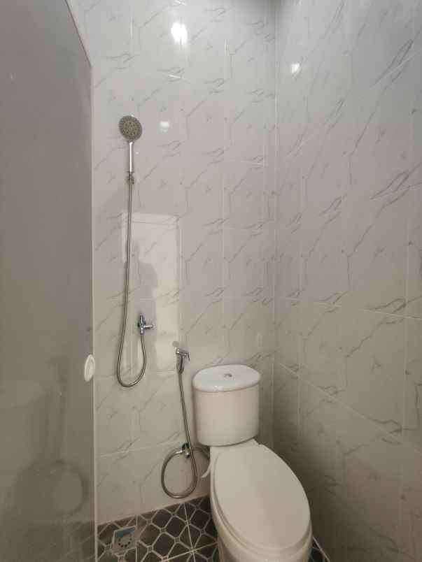 dijual rumah utan kayu