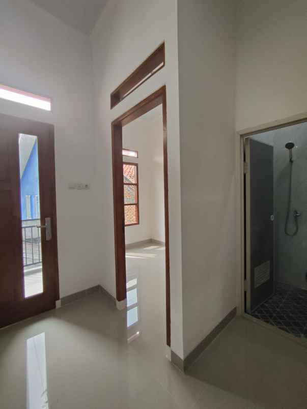 dijual rumah utan kayu