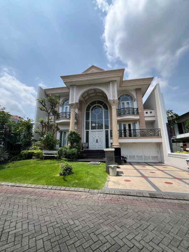 dijual rumah vbr pakuwon indah