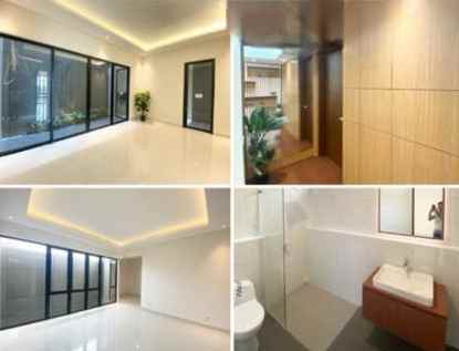 dijual rumah villa bukit regency