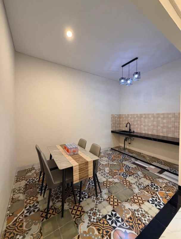 dijual rumah wedomartani ngemplak