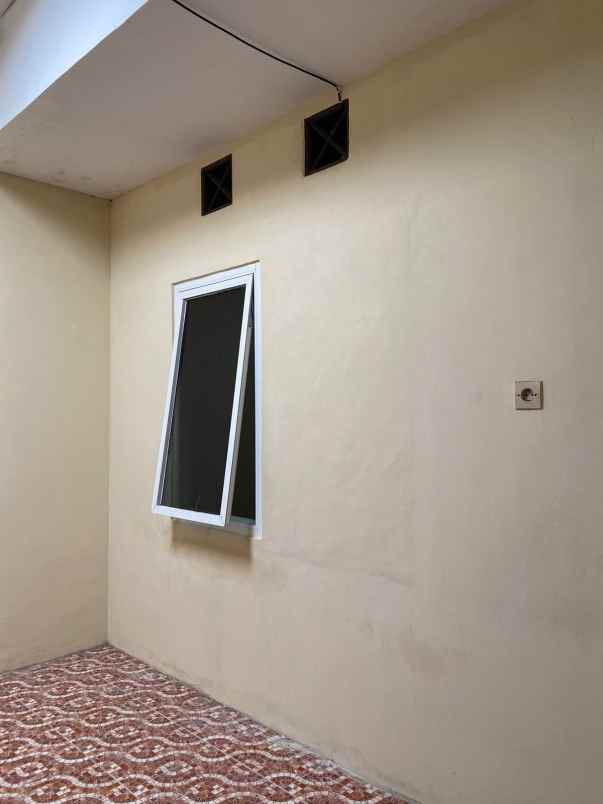 dijual rumah wiguna gunung anyar