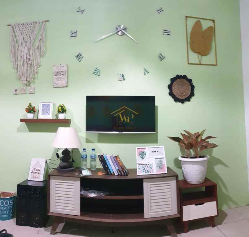 dijual rumah wirokerten