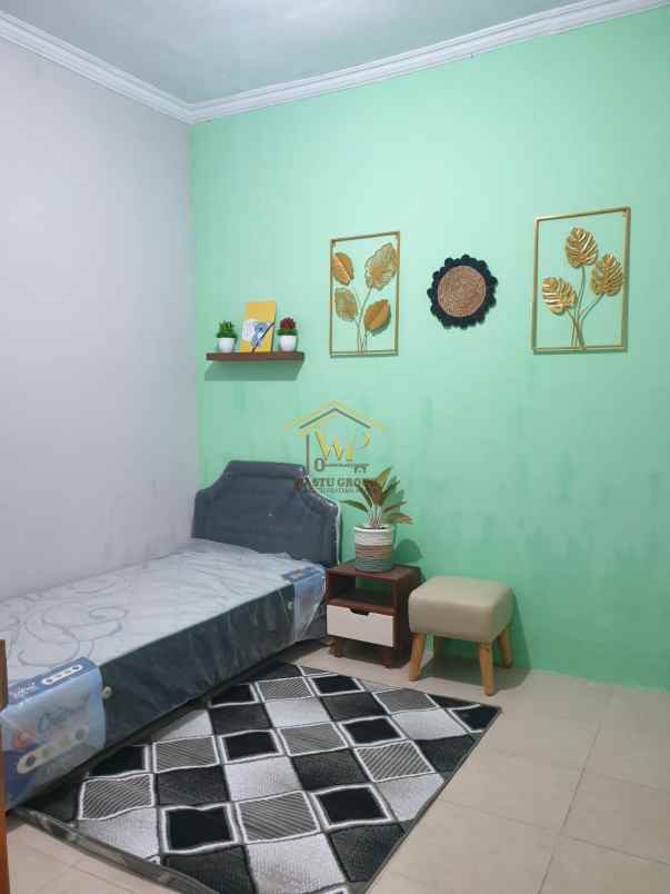 dijual rumah wirokerten