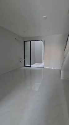dijual rumah wisma mukti