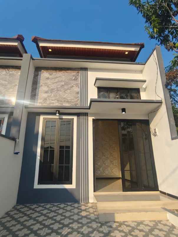 dijual rumah wonorejo selatan rungkut