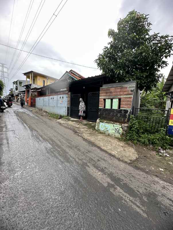 dijual tanah gratis bangunan