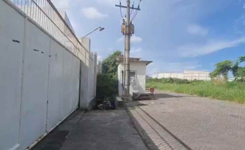 dijual tanah jl margomulyo permai