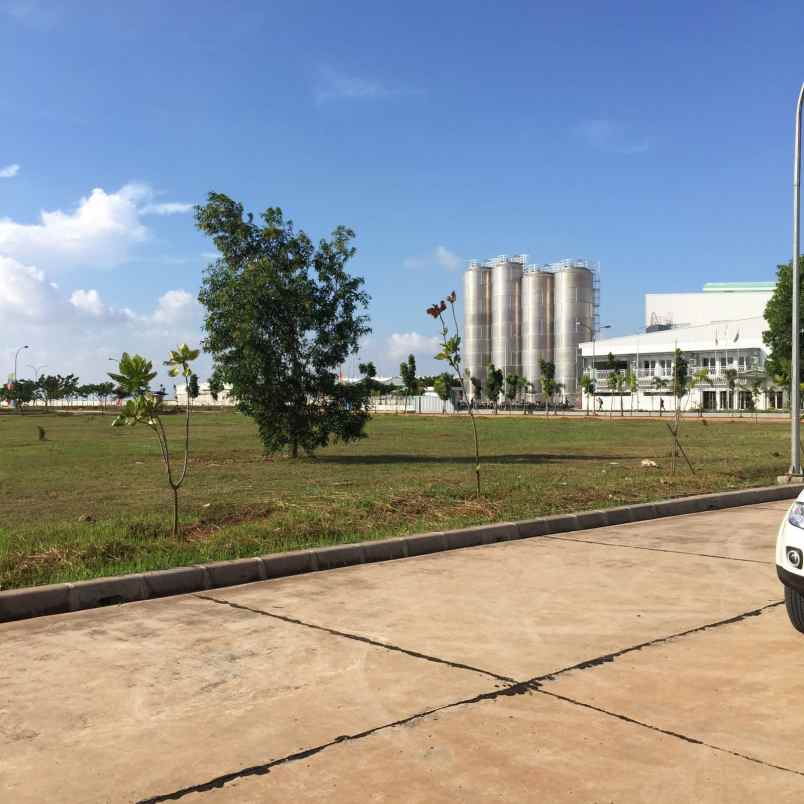 dijual tanah komplek pergudangan