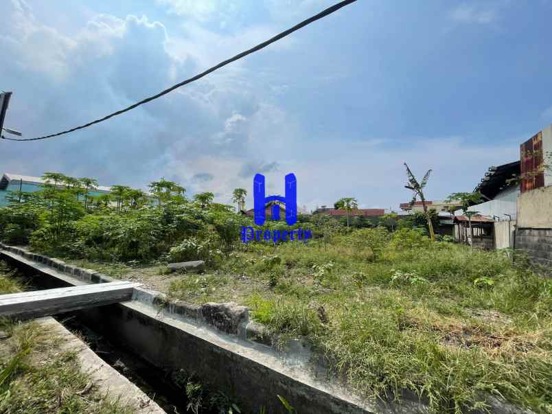 dijual tanah komplek pergudangan mabar