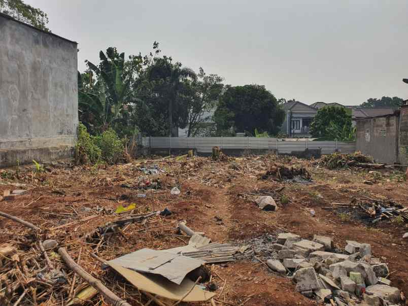dijual tanah pondok kacang barat