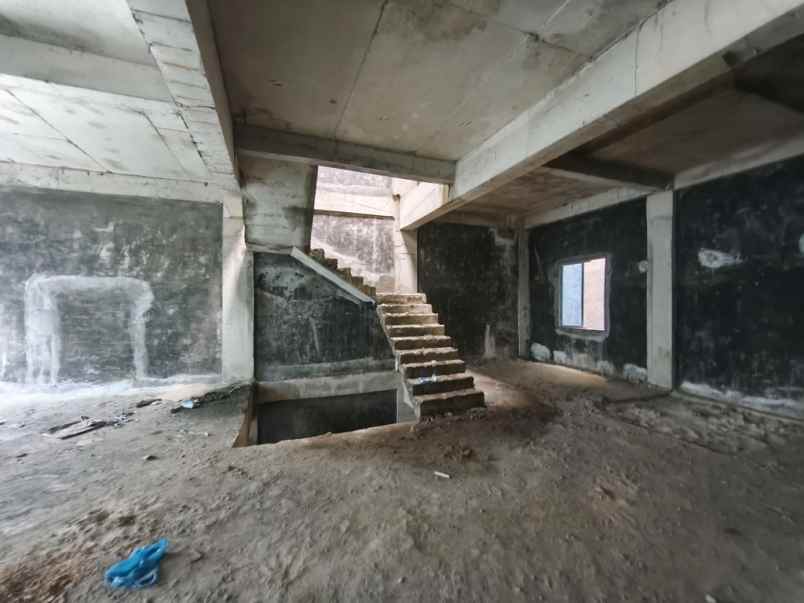 dijual villa komplek grand cemara asri jalan lotus