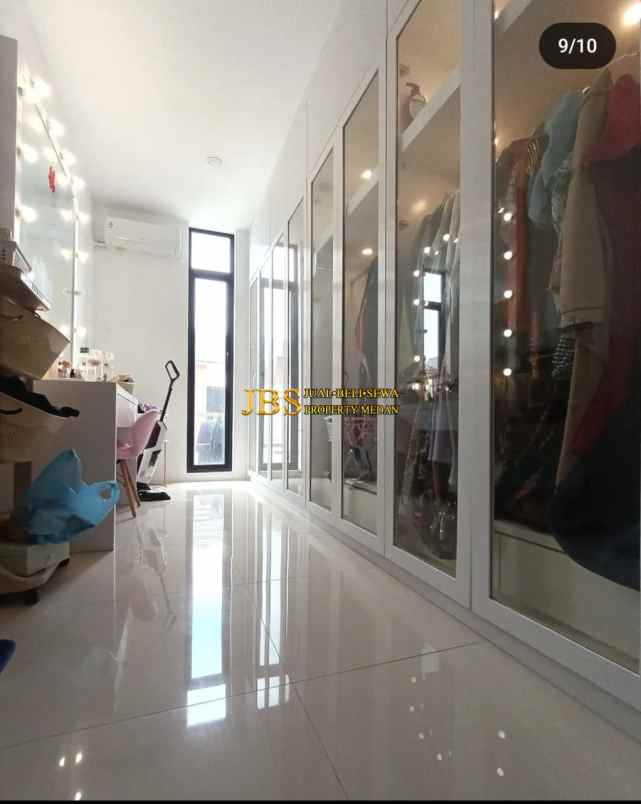 dijual villa komplek j city cluster j crown tipe jade