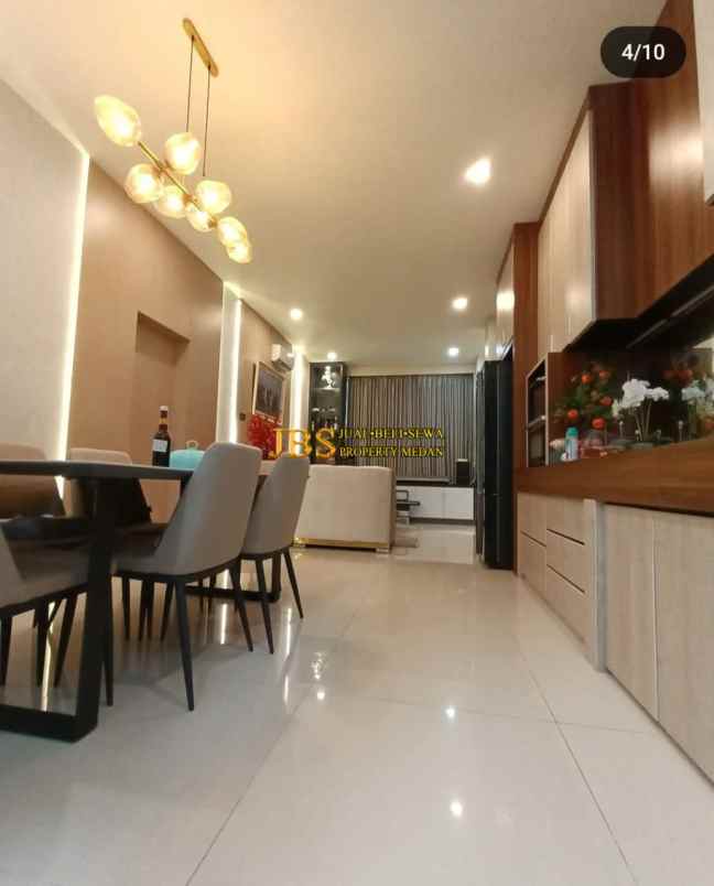 dijual villa komplek j city cluster j crown tipe jade