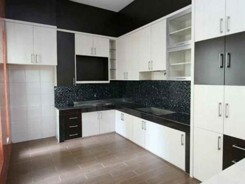 dijual villa siap huni mutiara residence