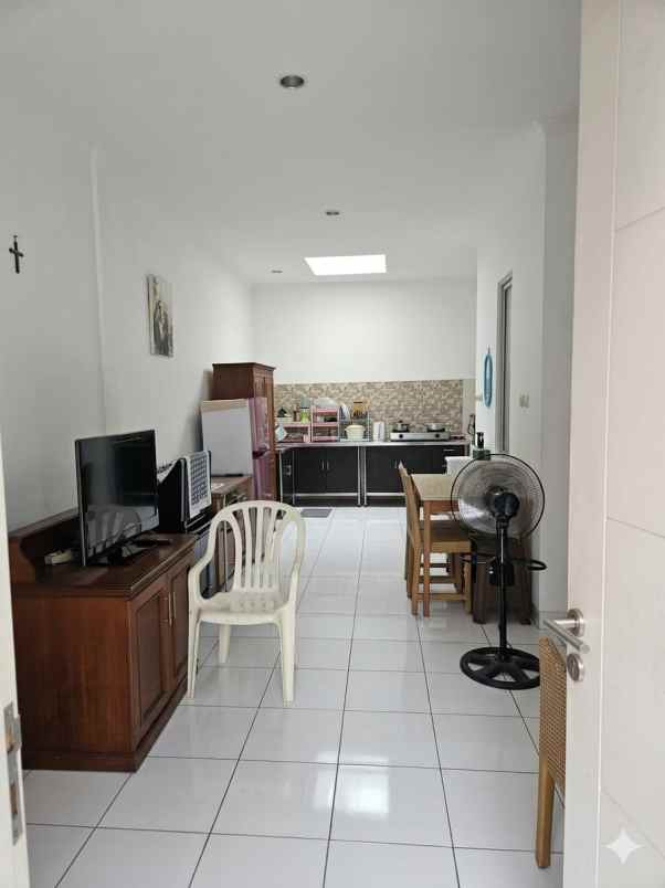 dijualcepat rumah sektor 6 gading serpong lt 72 lb 50