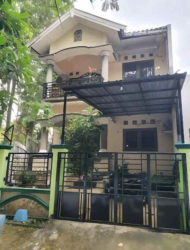 dijuwal rumah 2 lt plus perabot