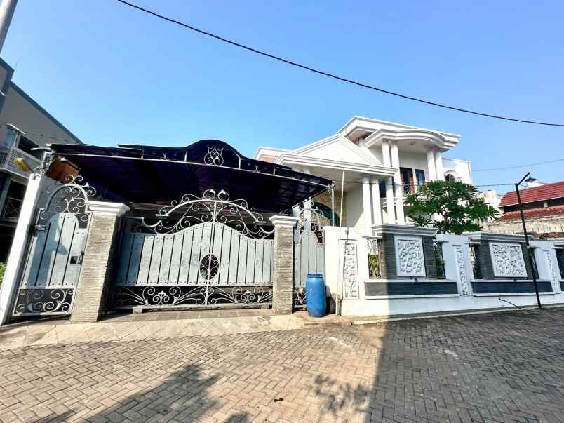 dijuwal rumah sultan 2 lt full furnished