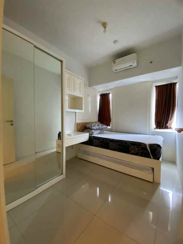 disewakan apartemen tanglin lantai 26 surabaya