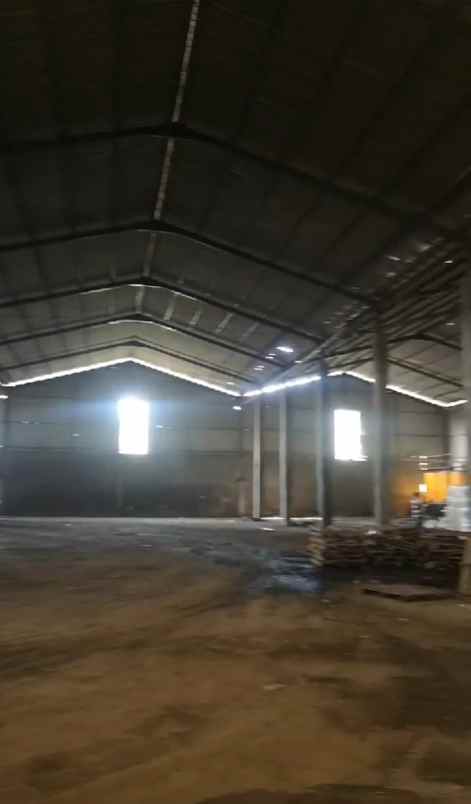 disewakan gudang siap pakai di manyar gresik