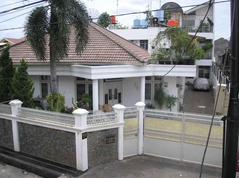 disewakan kost jl pramuka jayasari iv 6