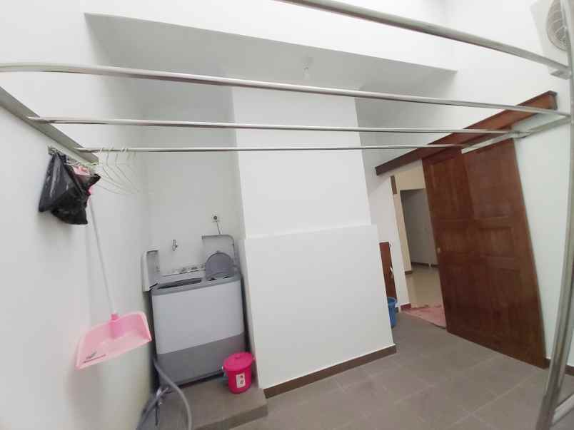 disewakan kost komplek intan regency blok