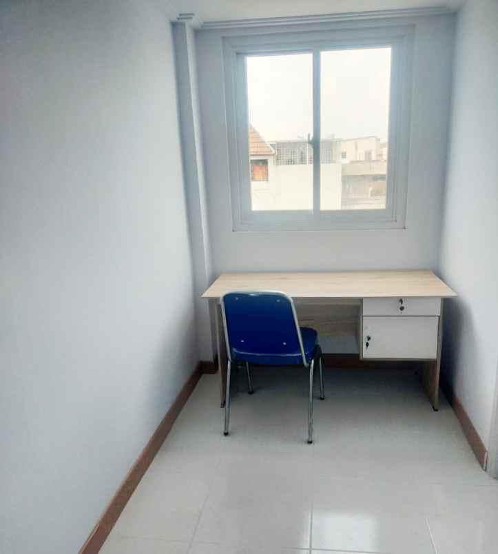 disewakan kost kost warly tangerang jl