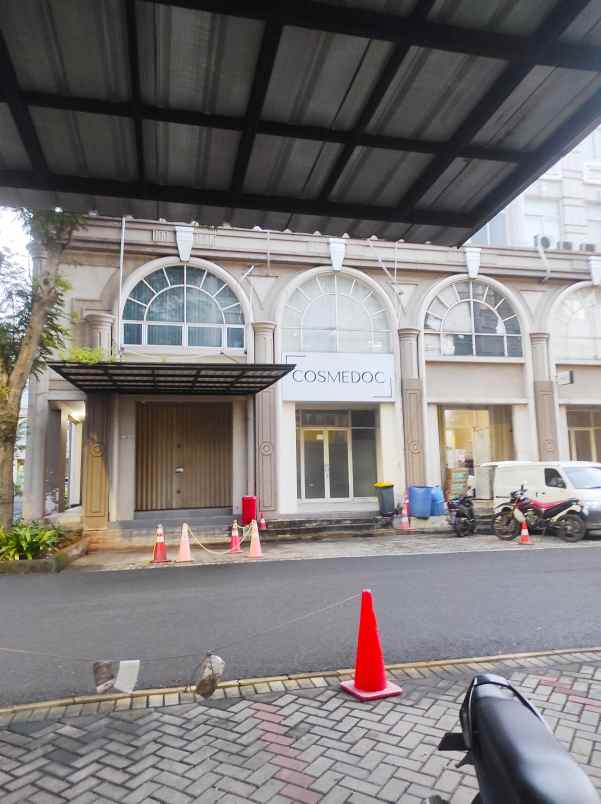 disewakan ruko crown green lake city