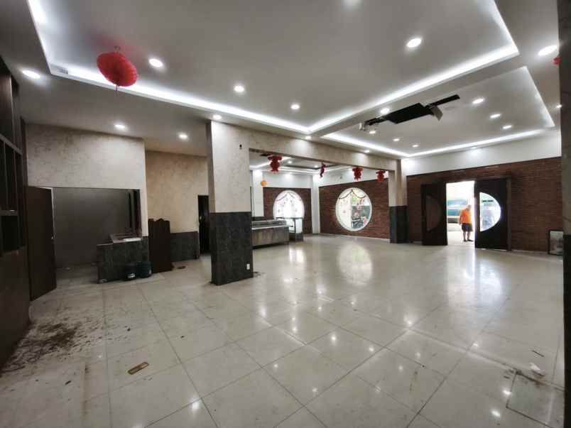 disewakan ruko gandeng tiga di komplek cemara asri
