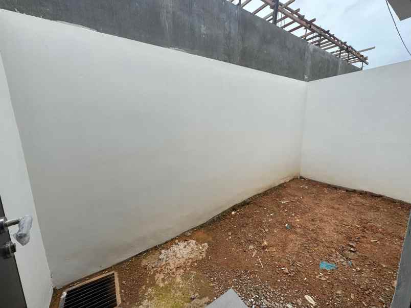 disewakan ruko gudang kantor garden avenue