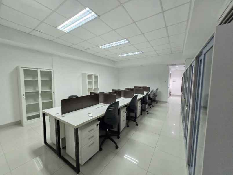 disewakan ruko gudang kantor komplek puri mutiara