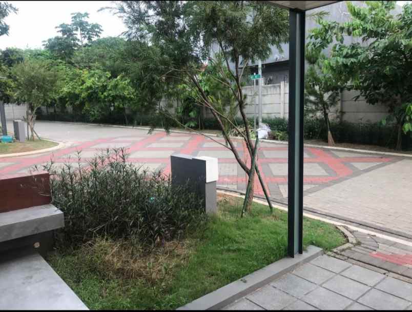 disewakan rumah cluster freja bsd city