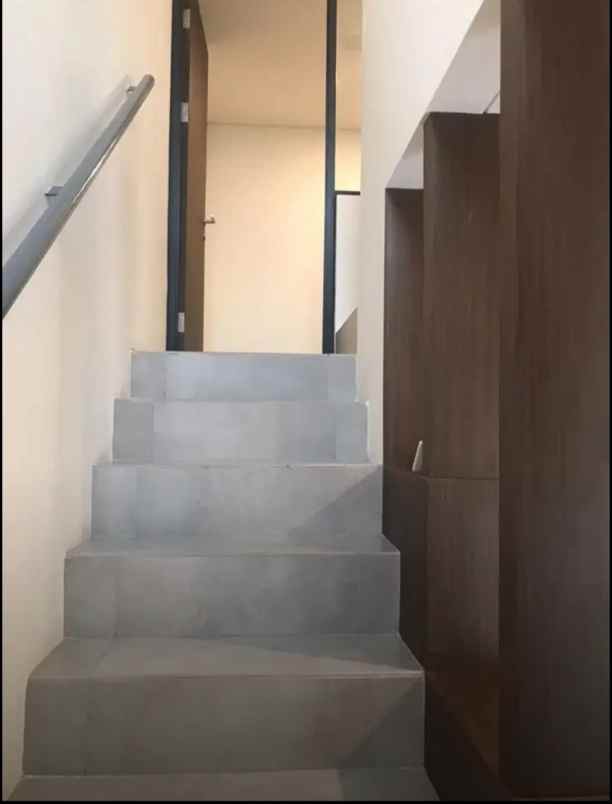 disewakan rumah cluster freja bsd city