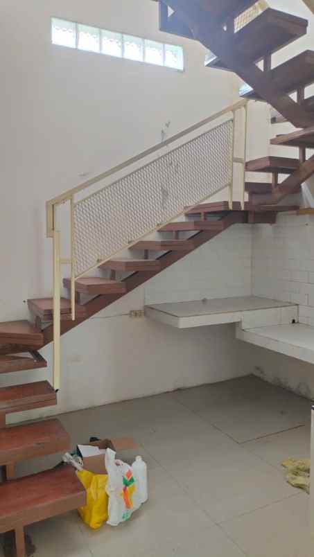 disewakan rumah cluster griya indah cikoneng