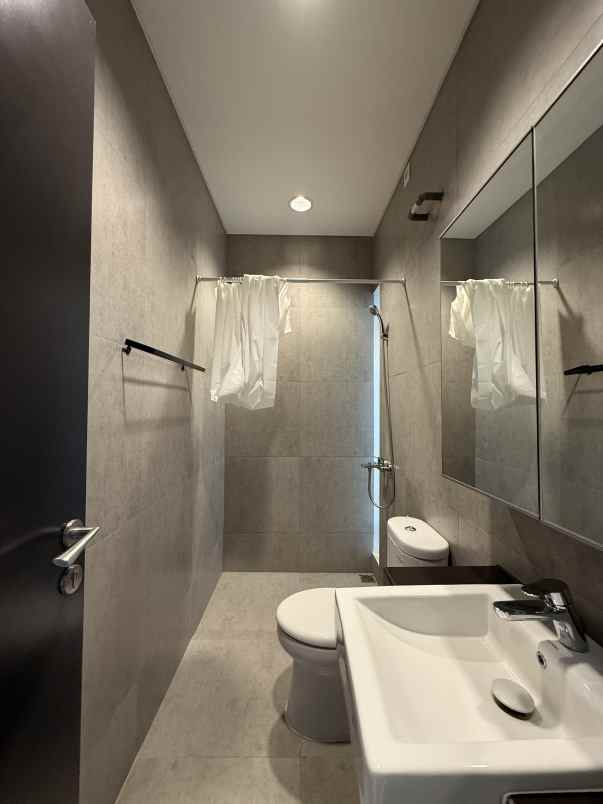 disewakan rumah cluster wisteria metland