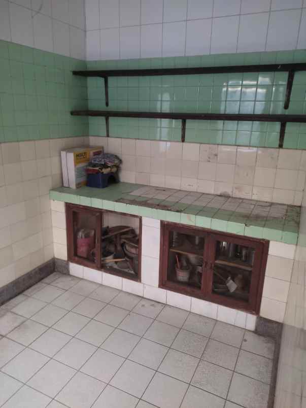 disewakan rumah jalan teuku umar