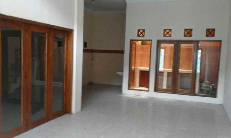 disewakan rumah komplek walikota kelapa gading